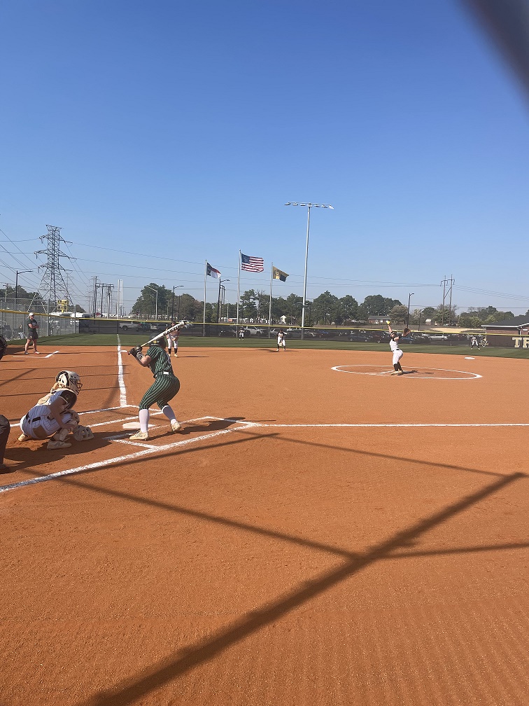 Softball vs Monarchs