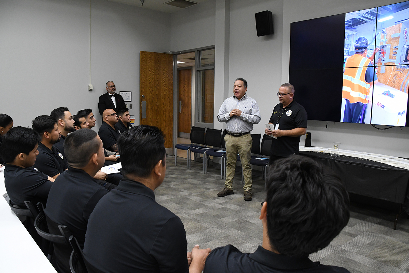Spanish-language Electrical Certification Course Graduation - December 2024